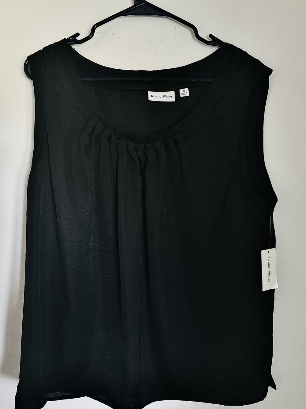 🔴NWT🔴 Studio Works Sleeveless Blouse, Size XL - Picture 1 of 3